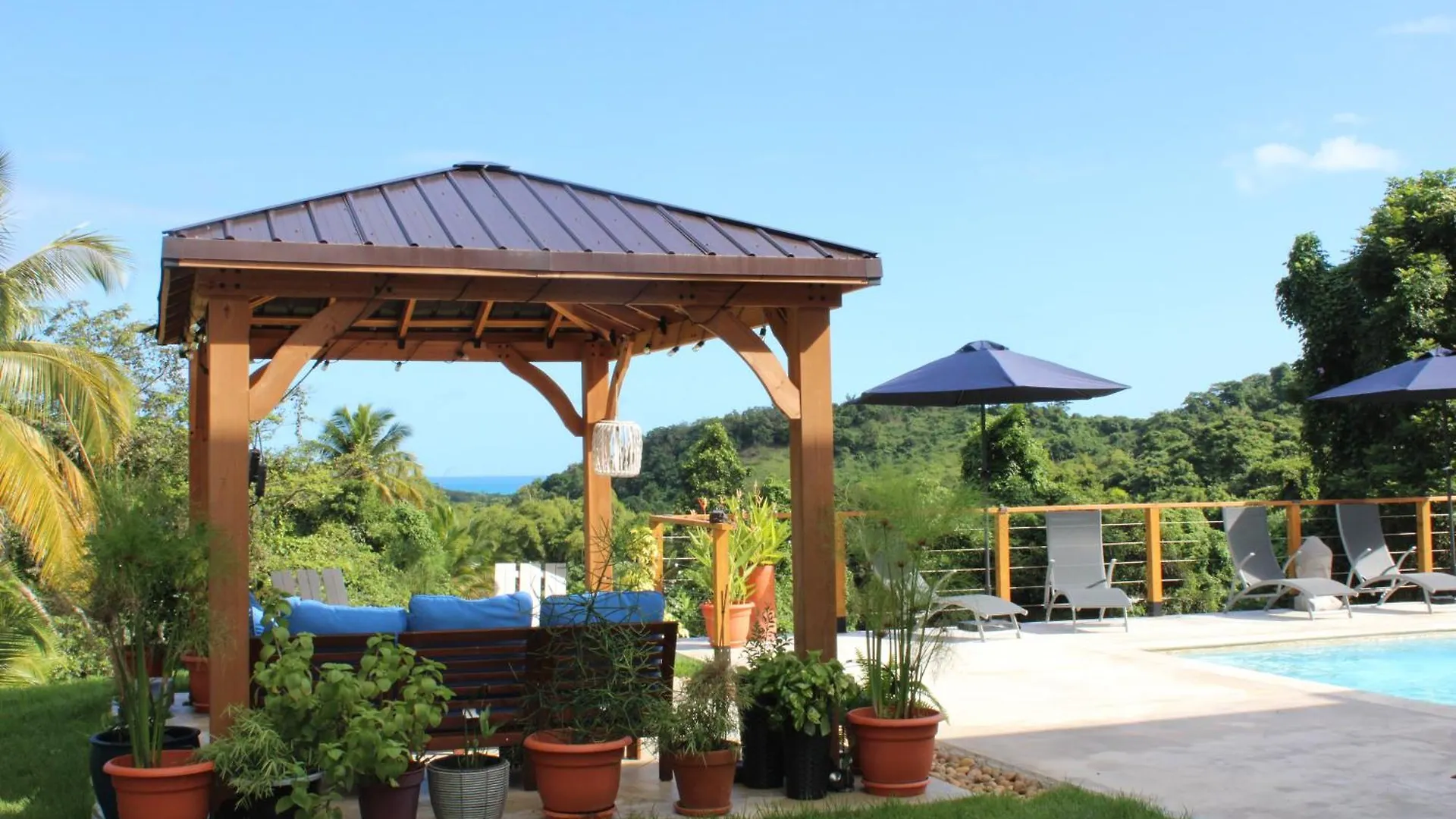 The Serene House Bed & Breakfast Luquillo