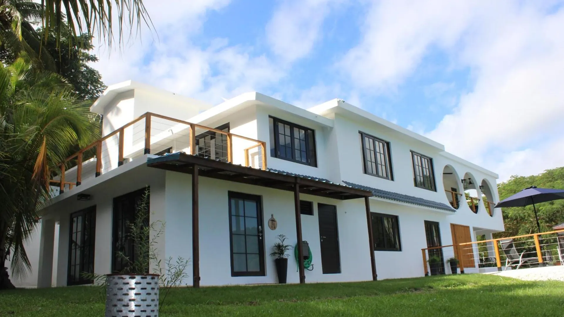The Serene House Bed & Breakfast Luquillo