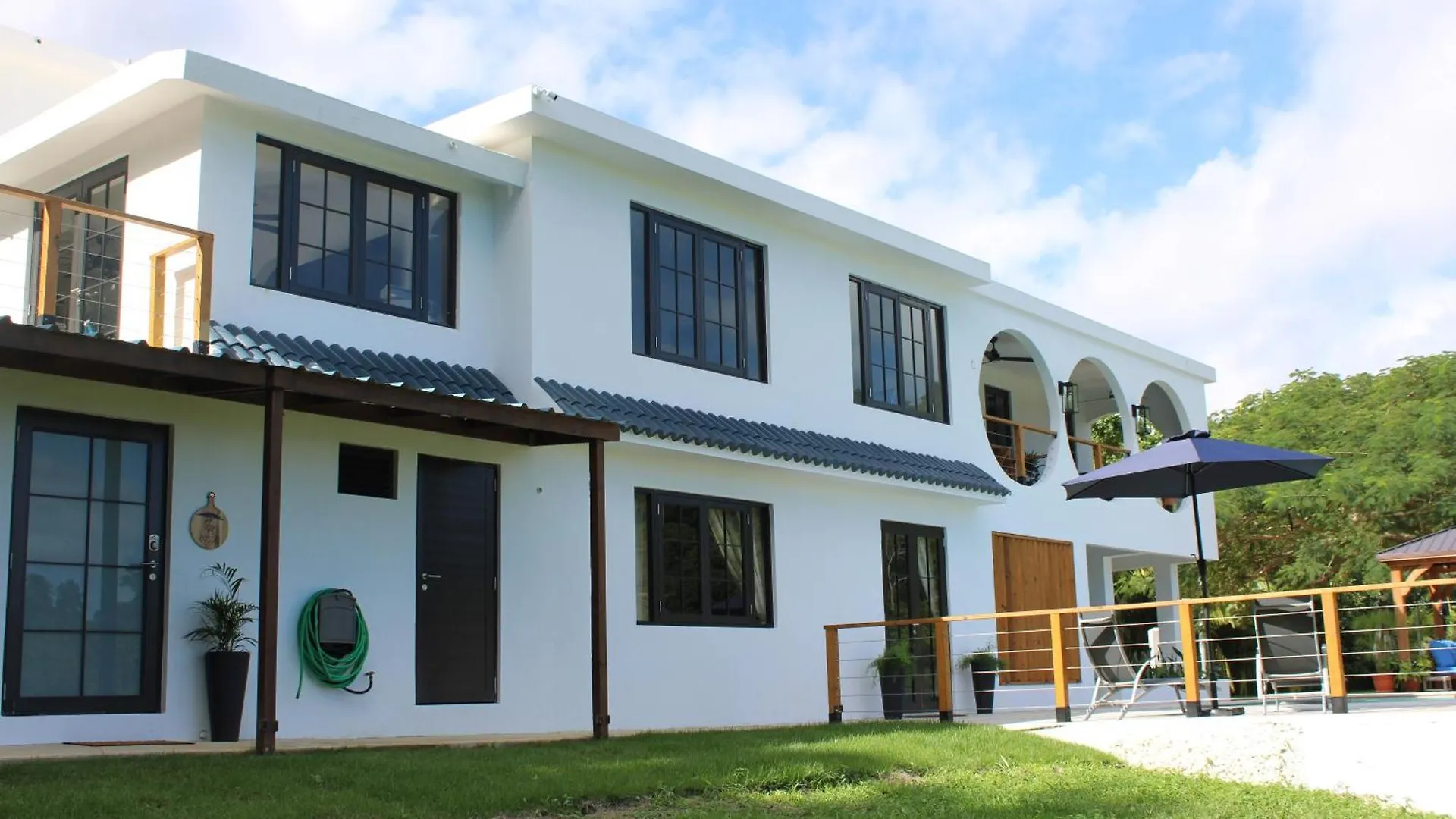 The Serene House Bed & Breakfast Luquillo